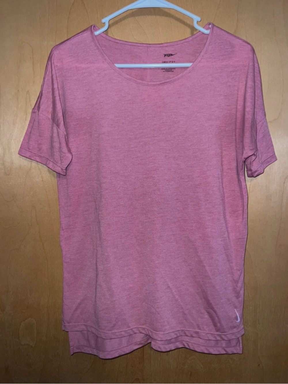 Women’s Nike Heather Pink Short Sleeve Yoga Performance Tee